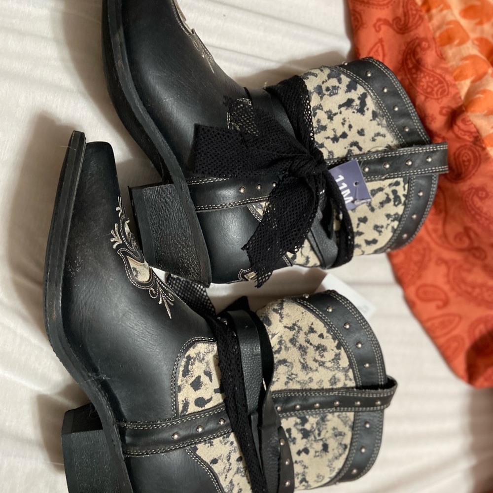 Rockin Country Collection Size 11 Boots
